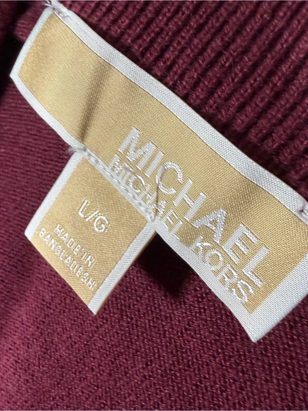 Michael Kors sleek zip